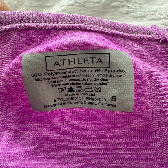 Athleta Long sleeve workout tee - Picture 2 of 5